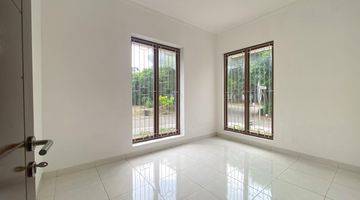 Gambar 3 Dijual Rumah Mewah Hook Cluster Discovery Bintaro