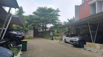 Gambar 5 Dijual Rumah 2,5 Lantai Di Serpong Park Tangerang