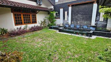 Gambar 3 Rumah Mewah Semi Furnished Di Rempoa Dekat Pondok Indah