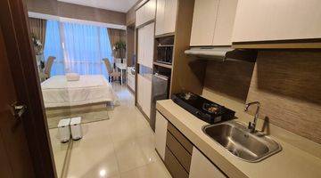 Gambar 5 Disewakan apartemen.UResidence tower.3 unit studio lantai tengah