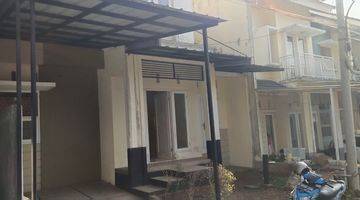 Gambar 1 For rent rumah 2 lantai 3 kmr di Cinere nempel pintu toll Desari 