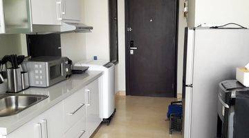 Gambar 2 For Rent Sudirman Suites 2 Kamar Tidur Furnished Strategis 