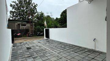 Gambar 3 Rumah 2 Lantai Modern Minimalis Siap Huni Nempel Gerbang Toll 