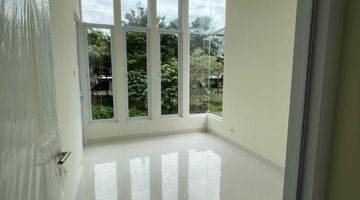 Gambar 3 Rumah 2 Lantai Modern Minimalis 3 Kamar 0 Km Gerbang Toll Lux