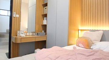 Gambar 5 Rumah 2 Lantai Modern Minimalis Cantik 3 Kamar Shm Pinggir Jalan