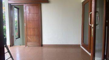 Gambar 1 Di Sewakan Rumah Emerald Townhouse Bintaro Siap Huni