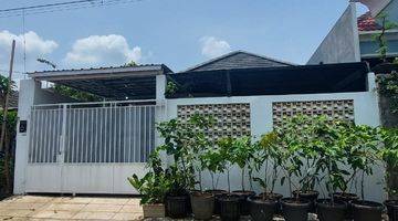 Gambar 2 Rumah Furnished di Perumahan Suradita Cisauk Tangerang, Tangerang