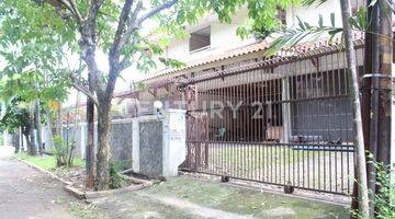 Gambar 2 Dijual Rumah One Gate System Di Simprug Jakarta Selatan