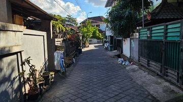 Gambar 2 Rumah Sewa Di Teuku Umar Barat 2 Lantai 3 Kamar Tidur Di Jalan Gunung Ringin V