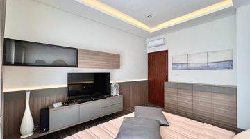 Gambar 2 Rumah Dijual Sangat Cozy Full Furnish di Area Setra Duta Bandung