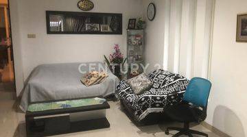 Gambar 2 Rumah Hoek Fully Furnished Di Grand Puri Grisenda PIK