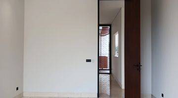 Gambar 5 Tropical Modern Minimalis Tiga Lantai Townhouse Kemang Jakarta Selatan