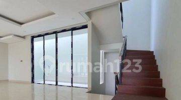 Gambar 2 Rumah Town House Modern Di Andara Cinere Depok Jawa Barat 