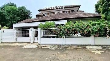 Gambar 1 Dijual Rumah Asri Tanah Luas Di Komplek Deplu