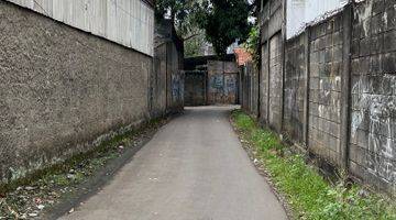 Gambar 4 Dijual tanah kebun,lokasi strategis nempel jalan tol serpong cinere