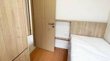 Gambar 2 Rumah 2 Lantai 3 Kamar Full Furnished di Tanakayu