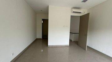 Gambar 5 Rumah 2 Lantai 4 BR di Nara Village Gading Serpong