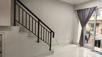 Gambar 5 Dijual Rumah 2 Lantaidi Arcadia Village Gading Serpong, Tangerang