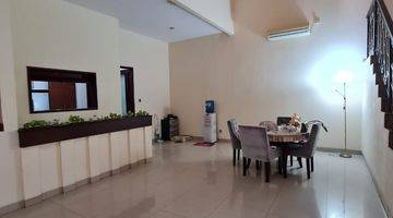 Gambar 5 Rumah Bagus Furnished SHM di Pondok Indah, Jakarta Selatan