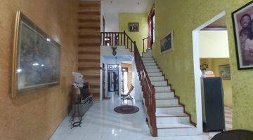 Gambar 5 Dijual Rumah 2 Lantai Furnished Taman Bougenville, Jatibening, Bekasi