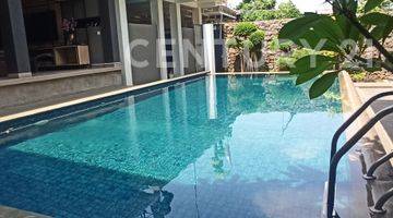 Gambar 1 Rumah Nuansa Villa Dengan Swimming Pool BCI Depok 