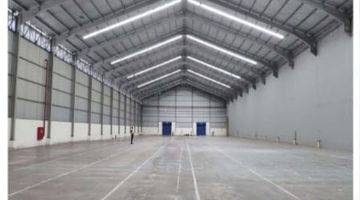 Gambar 2 Di Sewakan Gudang di Cikarang, 
Modern Warehouse Grade 

Luas Lahan 38.814sqm
Luas Gudang 23.260sqm
Lantai Permukaan: Pelapis Lantai Epoxy