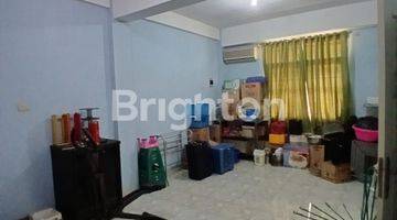 Gambar 1 (PUNAI) TOWNHOUSE MODERN 2LT, LOKASI STRATEGIS