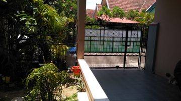 Gambar 4 Rumah di Sektor 1B, Gading Serpong 