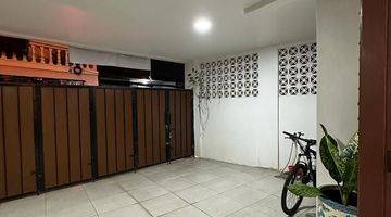 Gambar 5 RUMAH ETNIK 3 LANTAI & SEMI FURNISHED SIAP HUNI