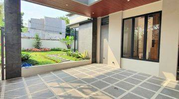 Gambar 2 RUMAH BARU DESIGN MODERN POSISI DI HOEK & DEPAN TAMAN