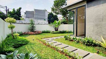 Gambar 3 RUMAH BARU DESIGN MODERN POSISI DI HOEK & DEPAN TAMAN