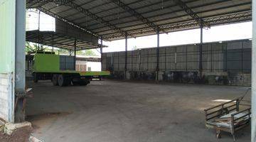 Gambar 4 Gudang Dan Workshop Muatan Container Layak Pakai di Tambun