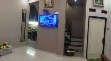 Gambar 2 Rumah Bagus Semi Furnished 2 Lantai Dalam Cluster di Kranji Jakasampurna, Bekasi Barat