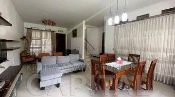 Gambar 5 Rumah Kontrakan 2 Lantai Furnished SHM di Kota Baru Parahyangan, Bandung