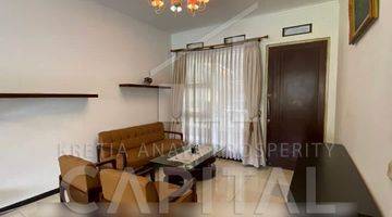 Gambar 4 Rumah Kontrakan 2 Lantai Furnished SHM di Kota Baru Parahyangan, Bandung