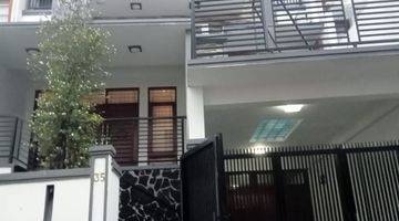 Gambar 1 Rumah minimalis siap huni di Jakarta barat 