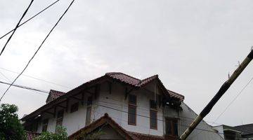 Gambar 2 Di jual rumah tua di area KAV DKi meruya utara