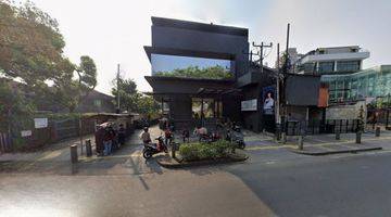 Gambar 1 DIJUAL
Mini Building 40 m
Area Kemang Jaksel