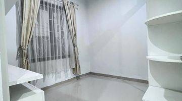 Gambar 2 RUMAH PUTIH ELEGANT BELLE LEGOSO CIPUTAT TIMUR