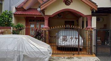 Gambar 1 Dijual Rumah 1 lantai, bagus, rapih, hadap Selatan, hadap taman dan siap huni di Nusa Loka