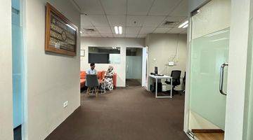 Gambar 1 Disewakan Kantor Dengan Luasan 227m2 Fully Furnished Jakarta Selatan Menara 165