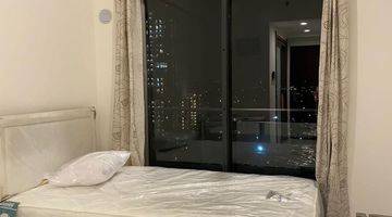 Gambar 3 Apartemen Studio Full Furnished di Sky House BSD Lantai Rendah