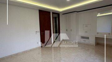 Gambar 5 Brand New Tropical House Rumah Furnished SHM di Kemang Dalam, Jakarta Selatan