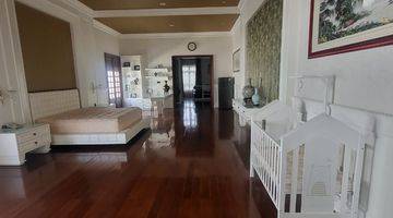 Gambar 3 Rumah Mewah Furnished di Pantai Indah Kapuk, Jakarta Utara