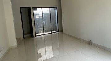 Gambar 2 Dijual Rumah Eminent Precia Siap Huni 10x15