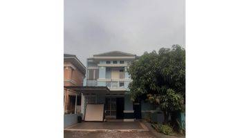 Gambar 1 Rumah 2 Lantai Di Kota Wisata Cibubur