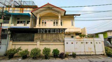 Gambar 1 Rumah Hook  2 Lantai Jelambar Baru Lt 214m2