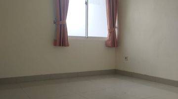 Gambar 2 Rumah di jual Residence one, 2 lantai