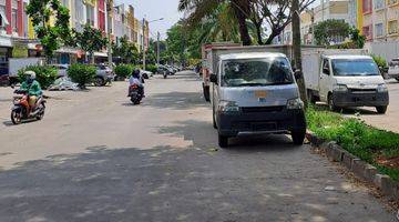 Gambar 4 Ruko 3 Lantai di Taman Surya 5. Kalideres, Jakarta Barat.