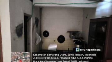 Gambar 4 Dijual Rumah Lama Jl Brotojoyo Semarang Utara 